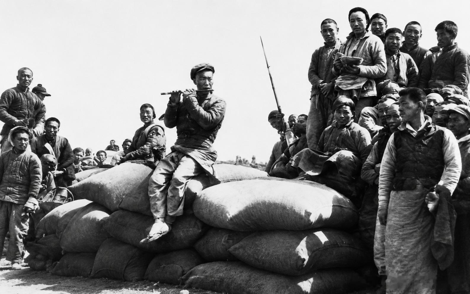 1919年北京吹笛子的人