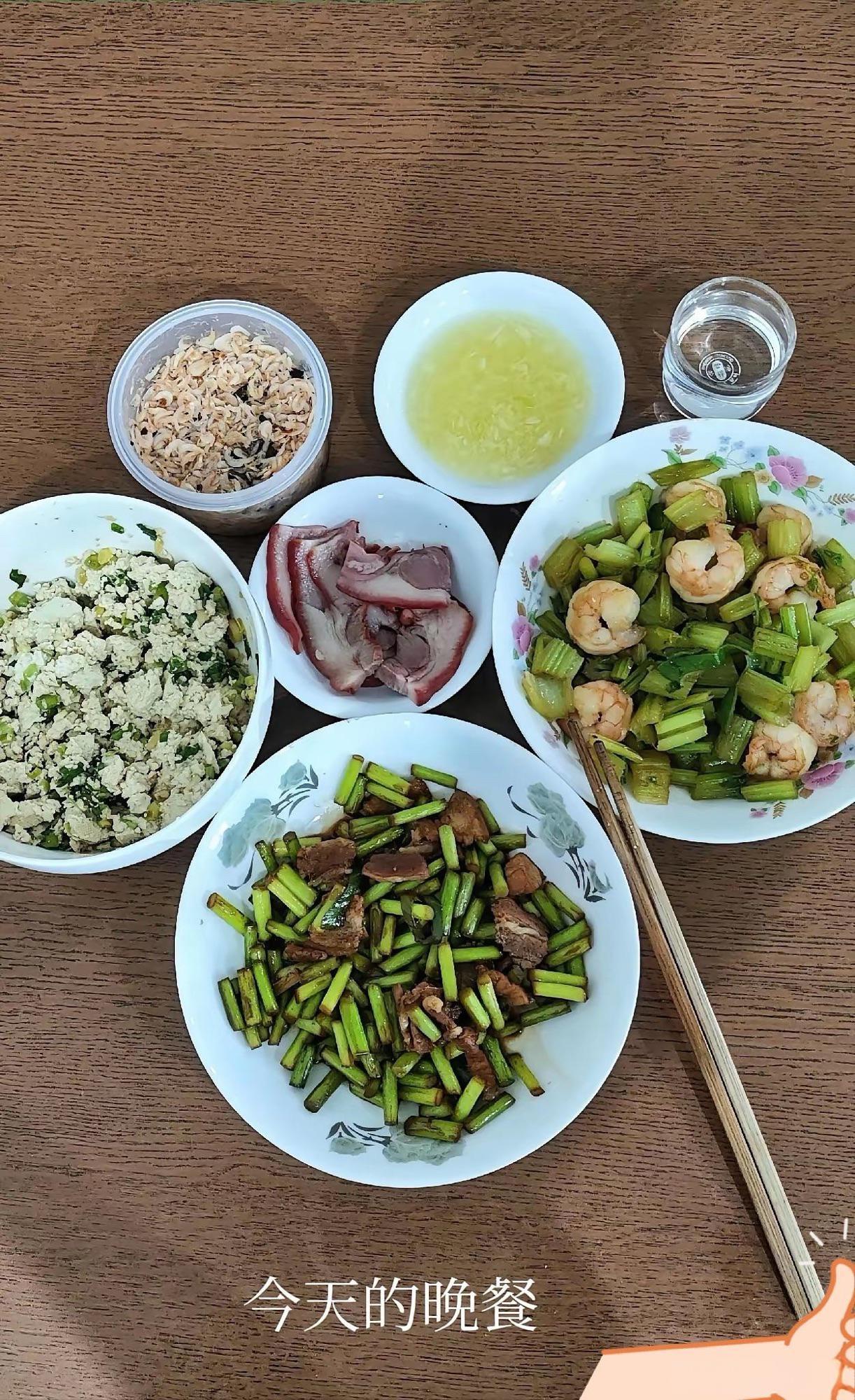 粗茶淡饭