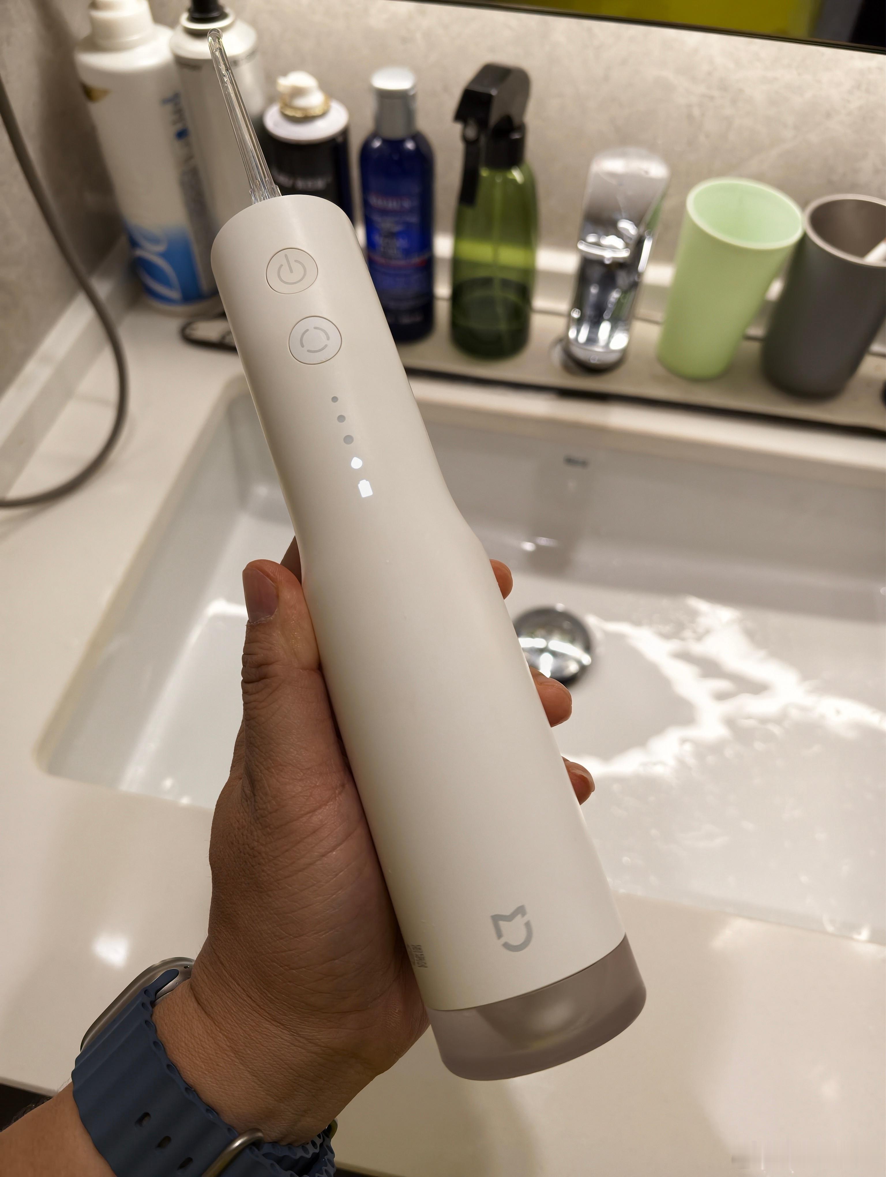 有人买过小米冲牙器么，一段时间不用，就坏了，听说很多有这个情况。难得是小米家通病