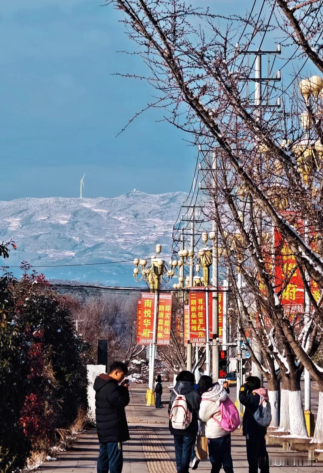 贵州威宁｜冬日草海 
           高原雪域，湖滨之城。健康农牧 吃喝玩