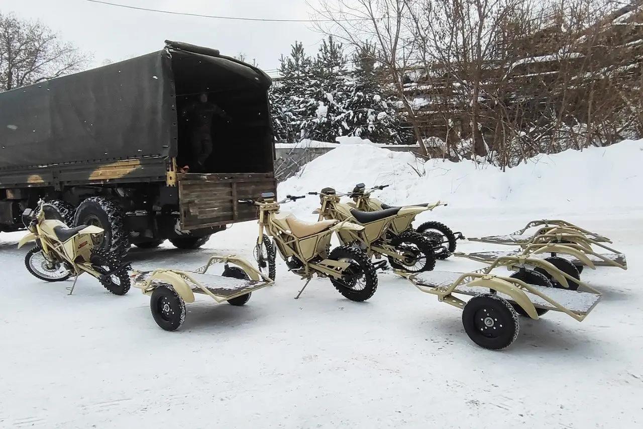 烽火问鼎计划每天认识一件兵器 卡拉什尼科夫集团向特别军事行动区域交付了一批自主研