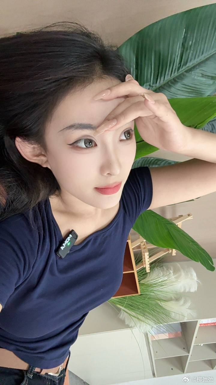 最近试了碱水面包，真的是好吃到晕！外脆内软的口感让人一口接一口停不下来，简直是我
