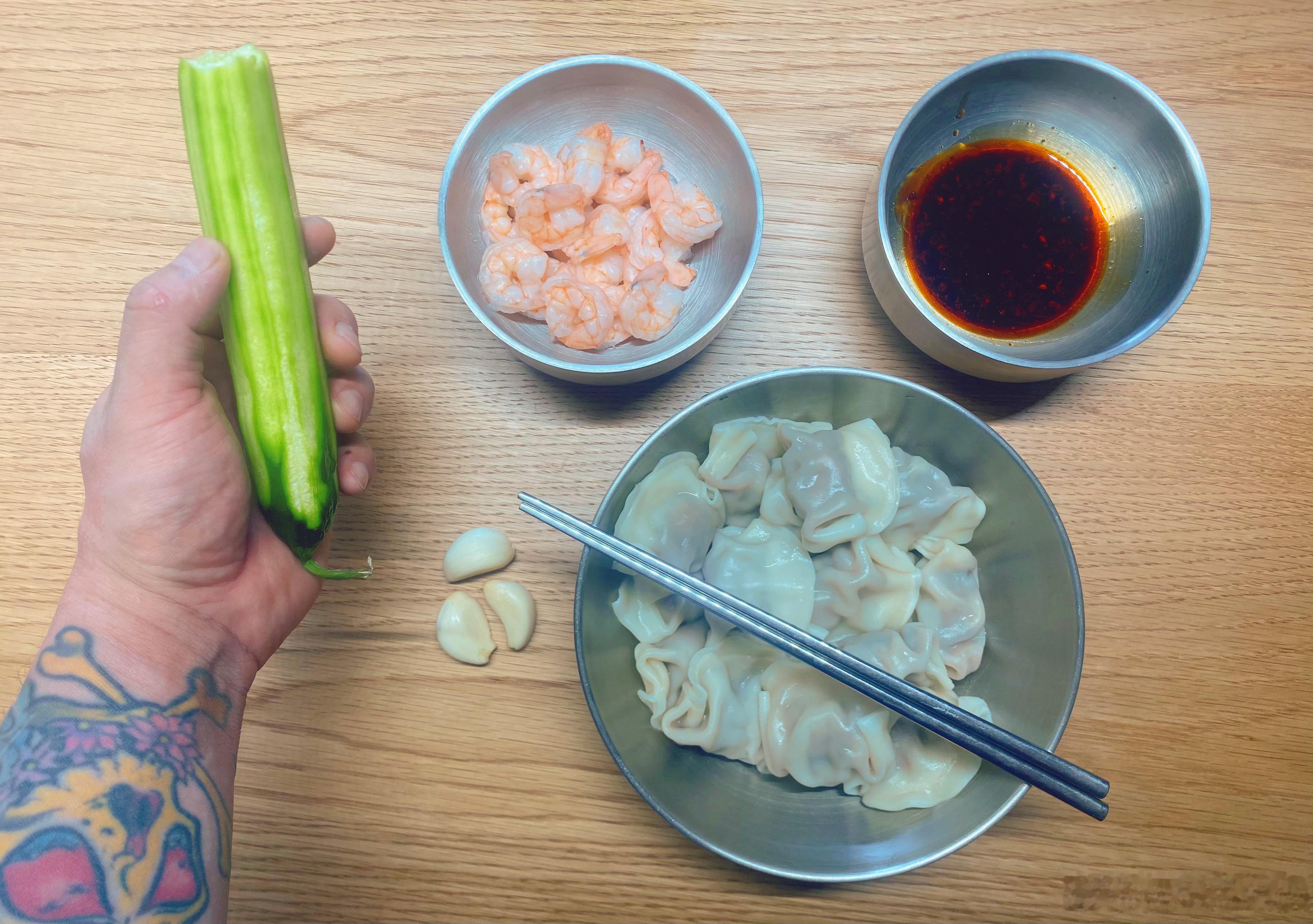 🍤饿醒的＂早训＂🥟