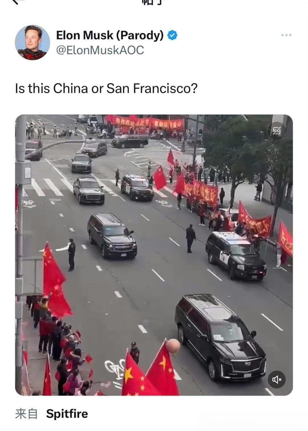 这第三台车一上路，到哪里都是主场！这台车比车展所有车都火！因为它是红旗！[心] 