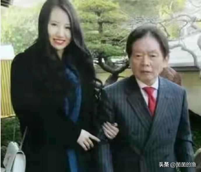 77岁富豪娶AV女优中毒身亡，二审无罪：这结局，比剧本还敢写！昨天，日本那个闹得