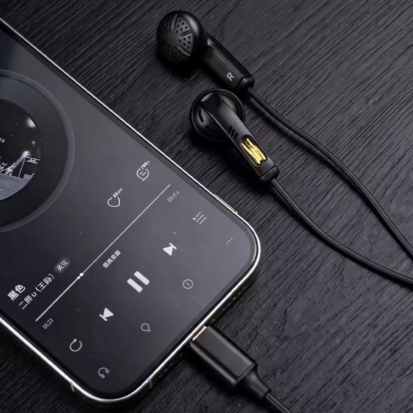 飞傲推出 USB Type-C 版 JF11 平头耳机：14.8mm 动圈单元，