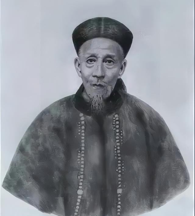结局最好通房丫头：饭桌前站24年，因儿子中举改命，以正室礼出殡

1879年春，