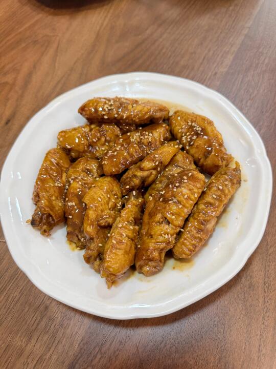跟着拙味食堂姐姐做的可乐鸡翅，太太好吃啦