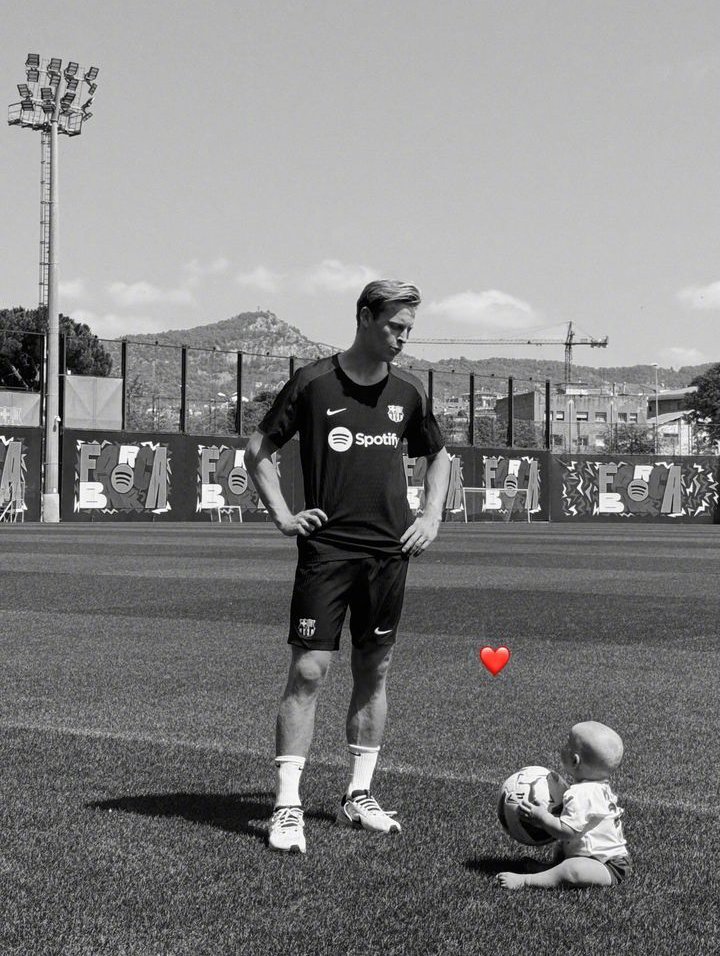 德容[心]#巴萨# ​​​