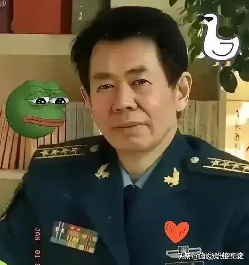 军事专家戴旭分析，面对冲突，东方大国自晚清以来总是急于弄清楚到底是谁对谁错，总是