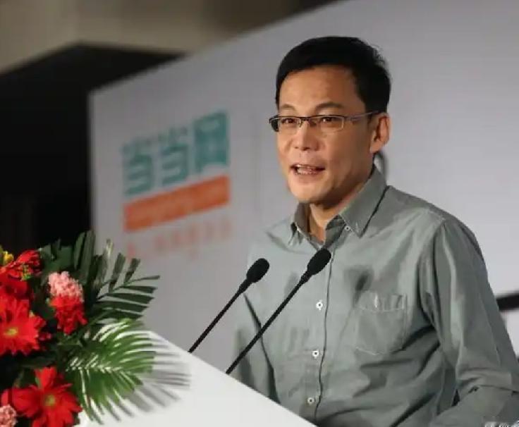 [当众多名人在沉默中观望之际，李国庆捐百万力挺韩红，十分可贵，难能可贵！]
  