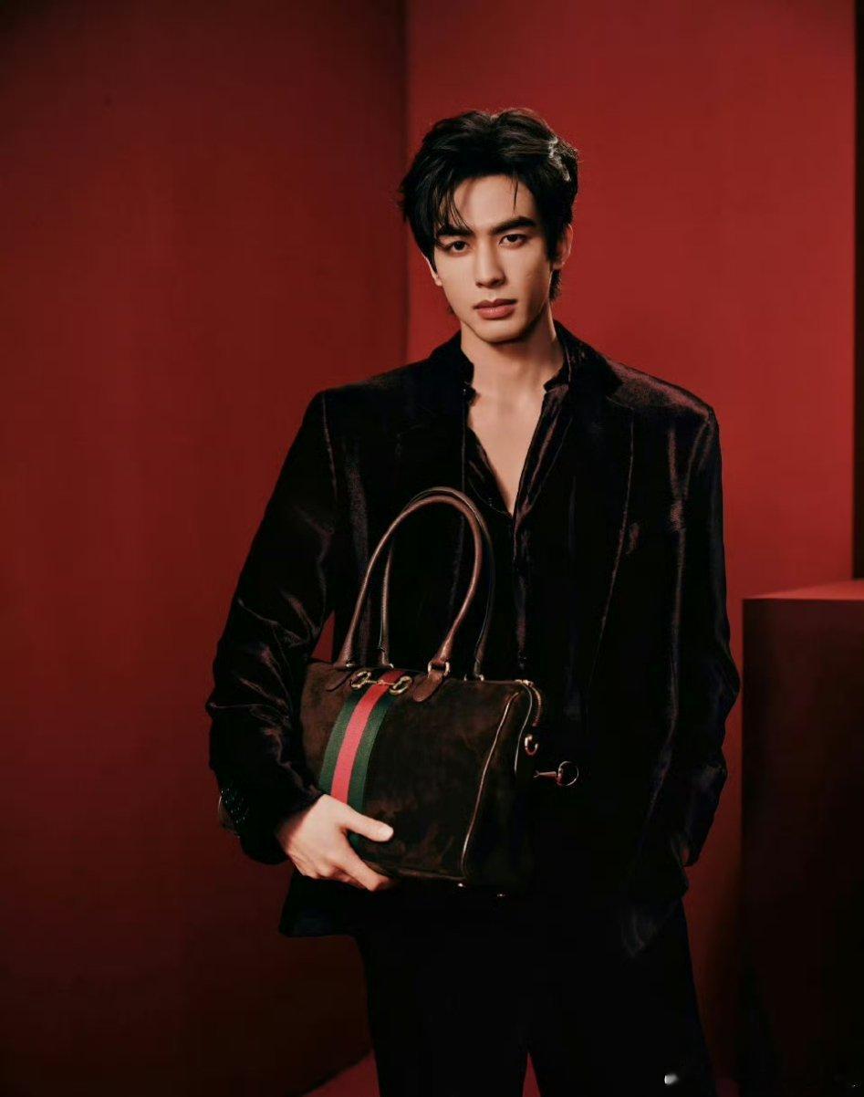 Gucci微博之夜官方认领：肖战 张凌赫 章昊 宋威龙 刘耀文 昨天有被谁帅到