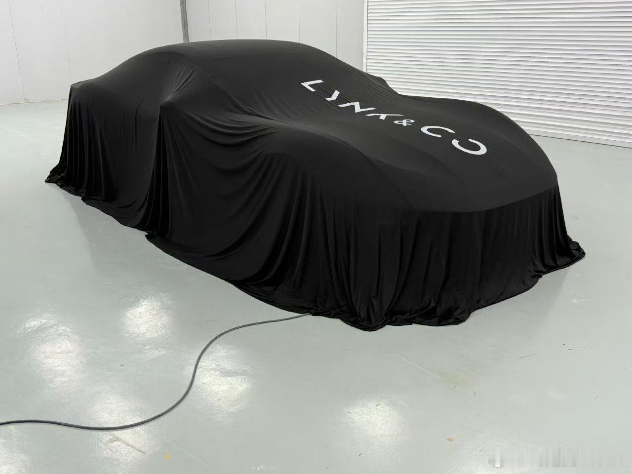 自主品牌的两个巅峰领克、长城！中置V8 