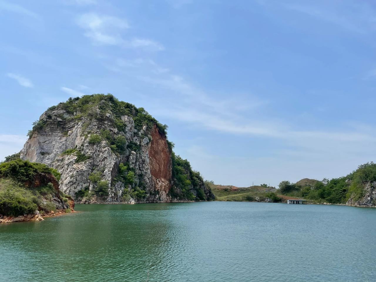 青山绿水⛰️养眼
五一大家都去哪玩了？
