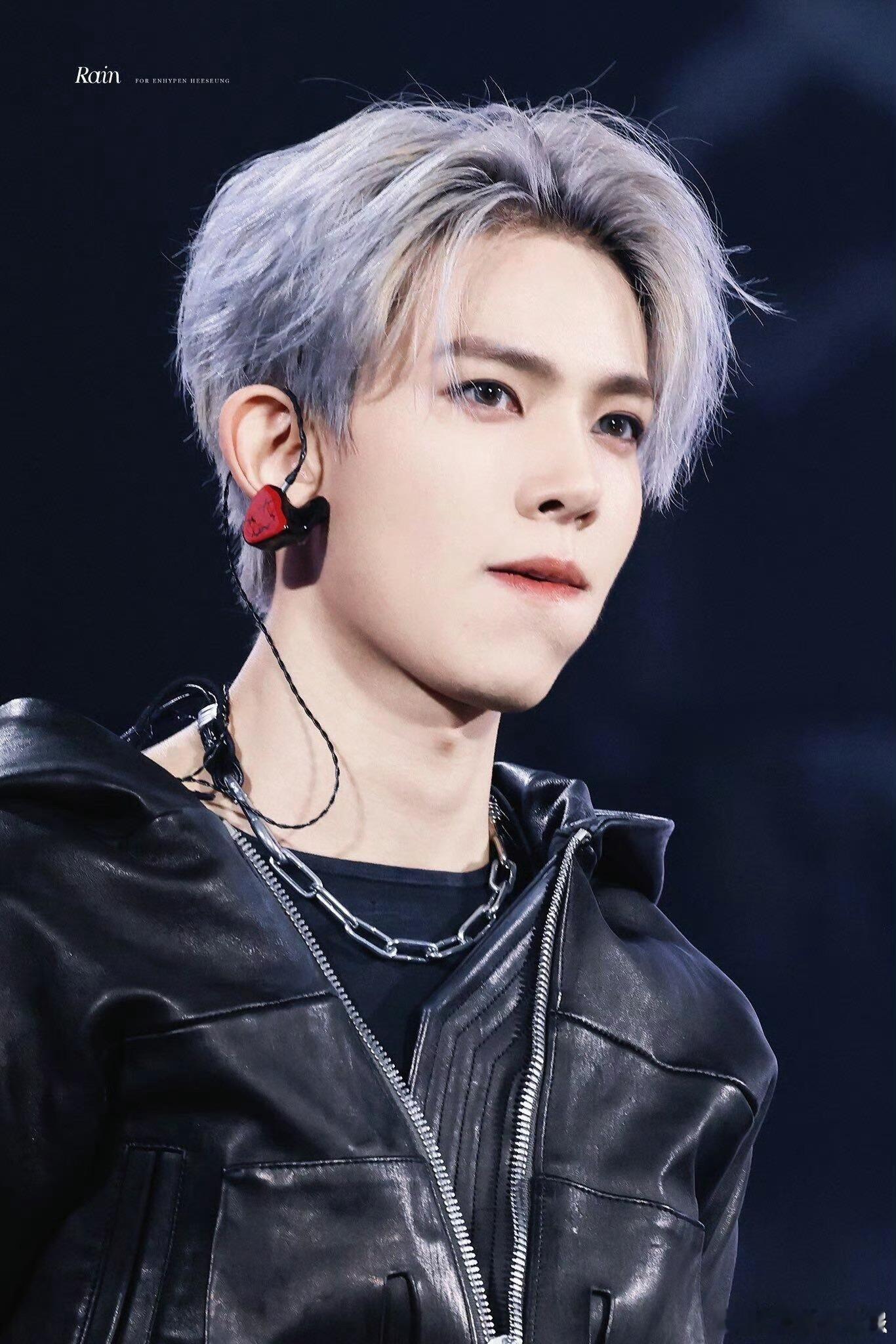 李羲承的脸是我的暂停键李羲承清爽少年感☀️李羲承就是夏日清爽代名词！干净利落的少