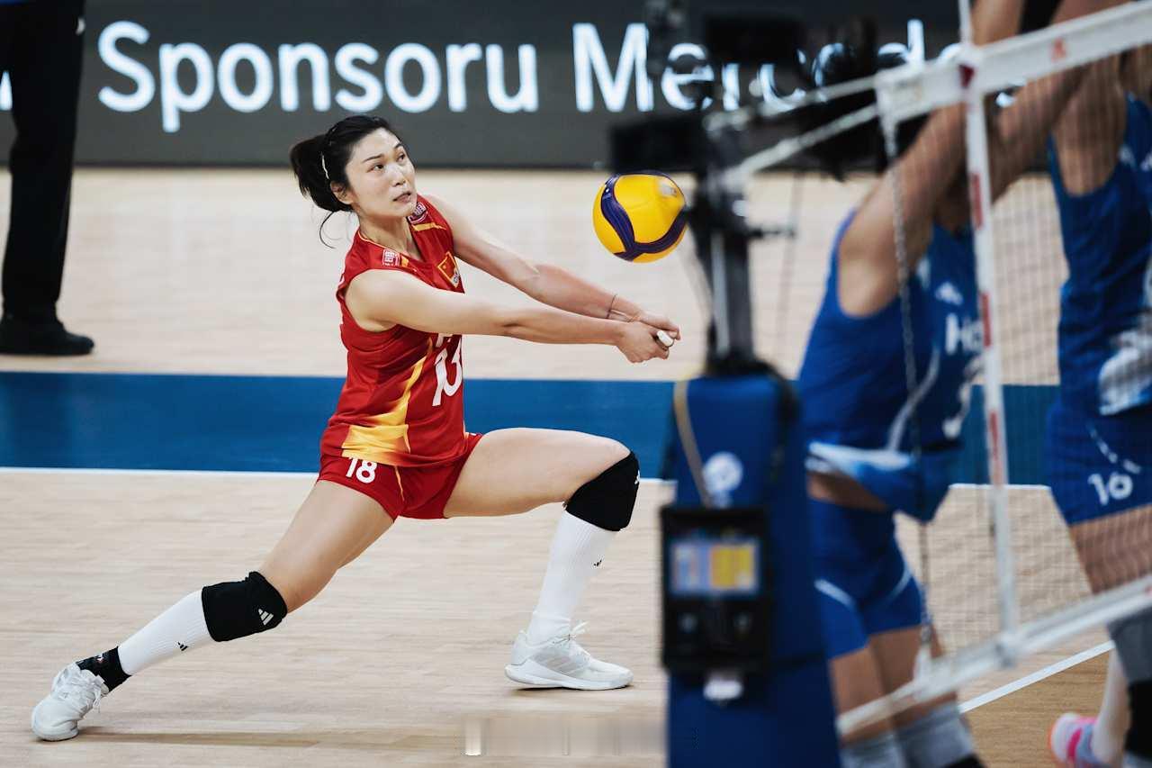 【国家女排联赛中国1-3不敌巴西】2026世界女排联赛中国女排vs巴西女排国家排