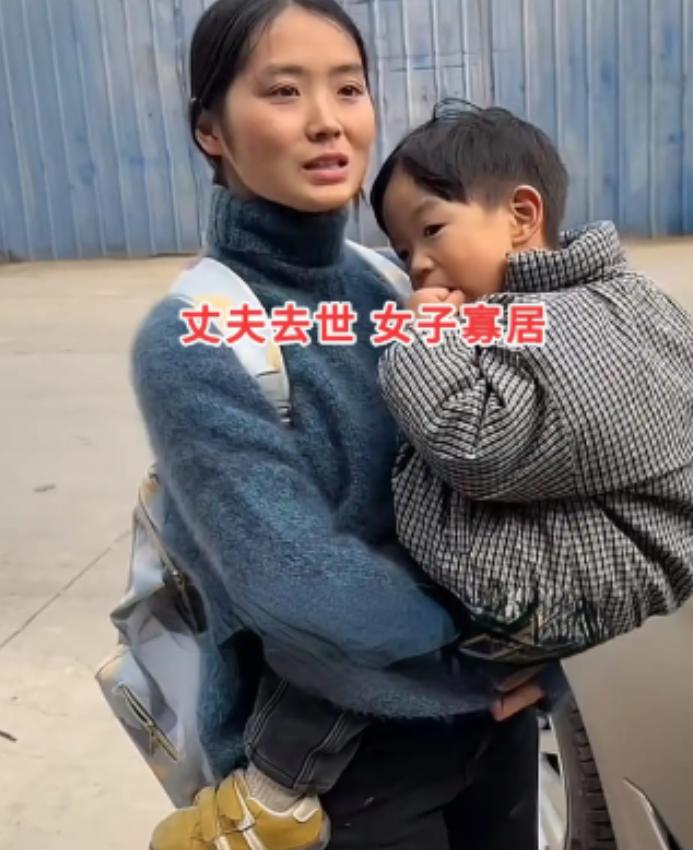 四川这事很扎心！女子26岁，5年前怀孕准备结婚，男友回家后却失联，她独自生下孩子