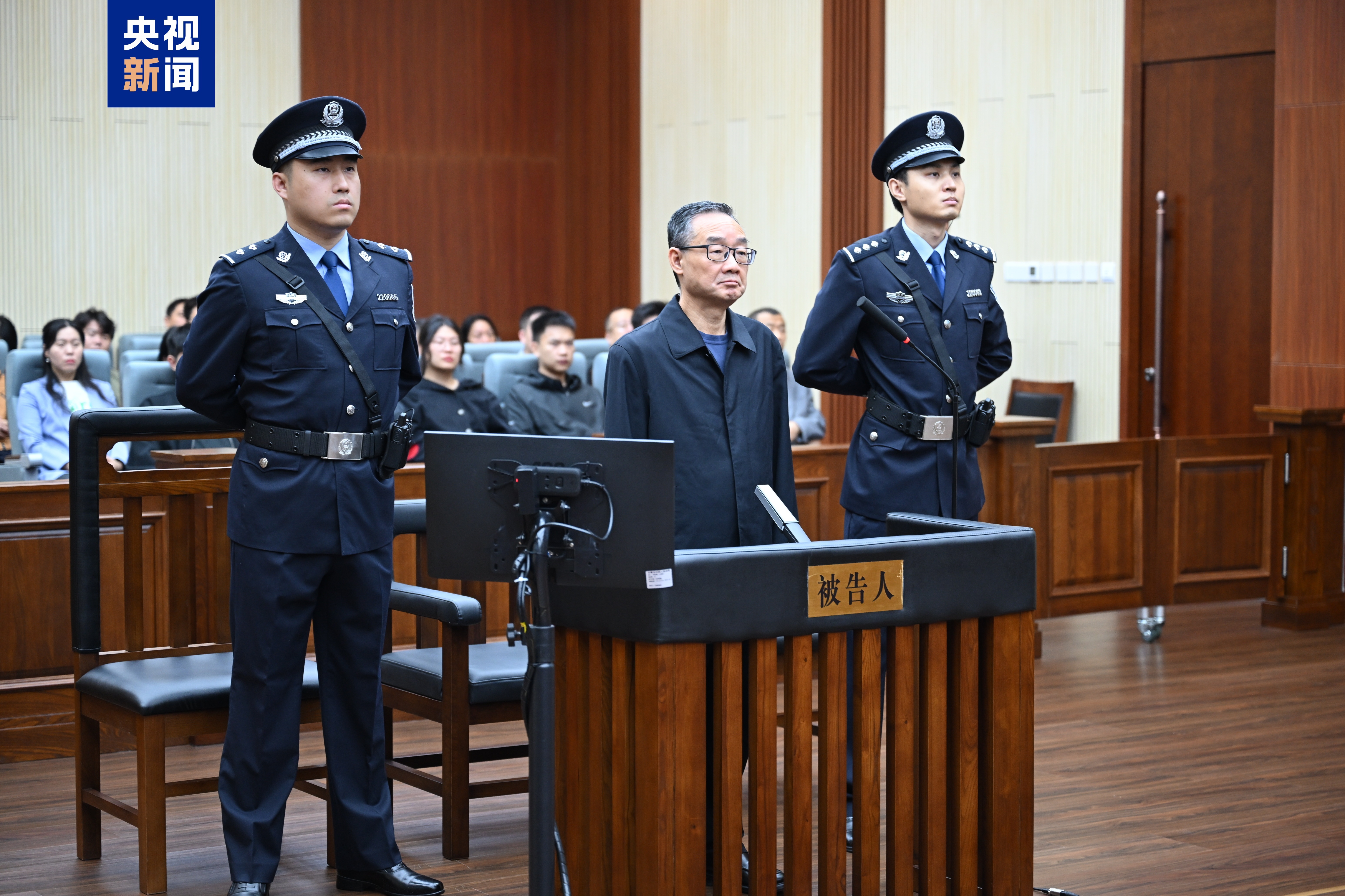#受贿2.68亿余元唐仁健一审被判死缓#【受贿2.68亿余元 农业农村部原部长唐