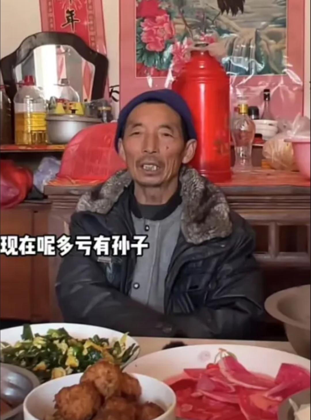 “太感动了”
中国好儿媳!
这是中国农村的一个真事:唯一的儿子意外触电身亡，老人