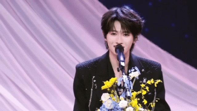 朱志鑫新歌首唱 谁被狠狠拿捏了！朱志鑫《only》首唱嗓音又苏又有力量，温柔旋律