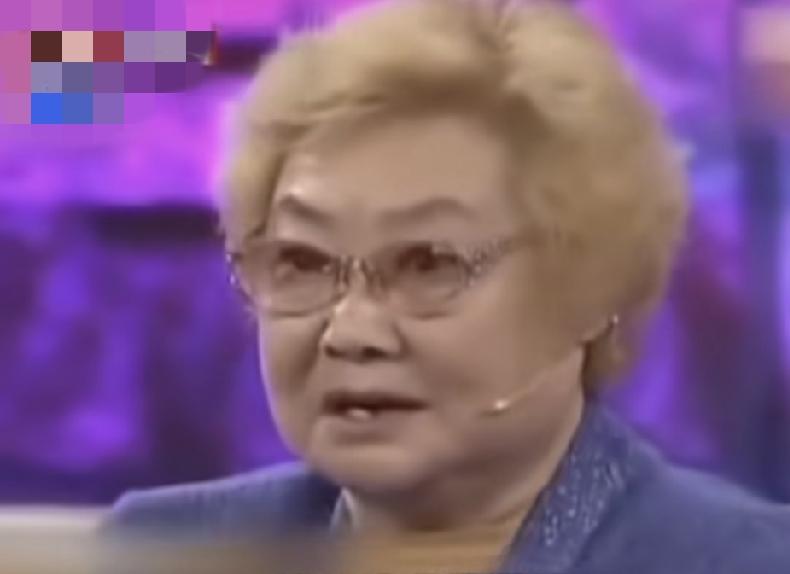 好奇查了一下郭兰英，
不查不知道，一查才发现她能活到97岁真的太不容易了！

郭