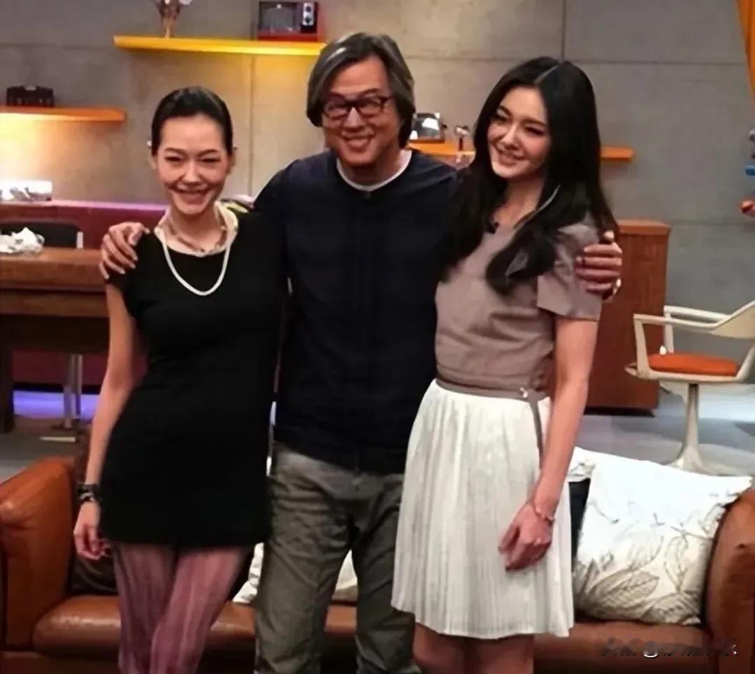 王伟忠，替S家说话！

7月22日，台湾综艺教父王伟忠冲上热搜！
原因是他出席舞
