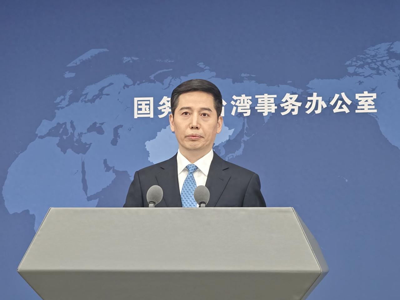 赖清德打算2027年“武统”。
台湾等不到2028年选举了。
这话不是随便讲的！