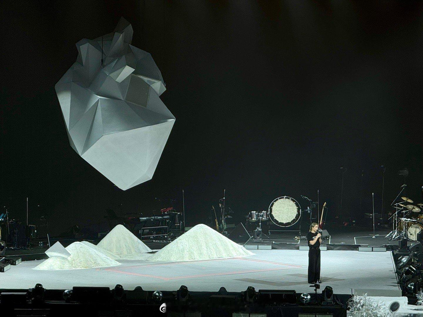 趕回香港看JER柳應廷昨天刷到歌單更加篤定要來現場看的一場Show 香港·亚洲国