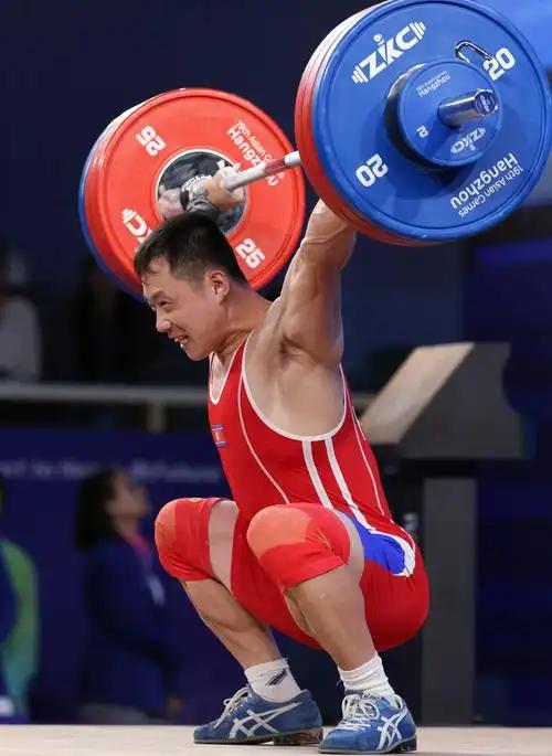 日本亚运会举重项目全部结束，16枚金牌被瓜分。 
 朝鲜队夺得7枚金牌，获得第一