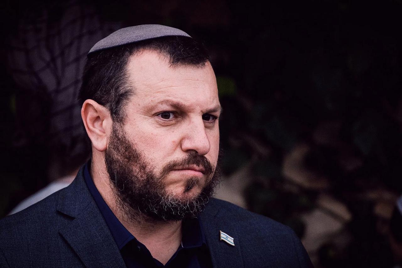 以色列遗产部长AmihaiEliyahu:

“拜登正在犯一个严重错误，因为建立