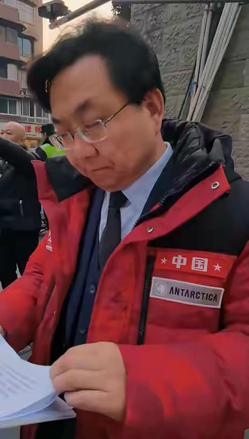 成都27岁女子家门口遇害案19日宣判这起备受关注的案件终于迎来了宣判时刻。此前，