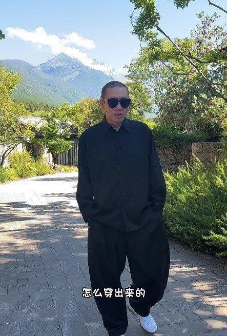 梁龙乘风破浪相关操作引欢笑，其对此事向往真切，这般接地气的艺人形象，着实令人印象