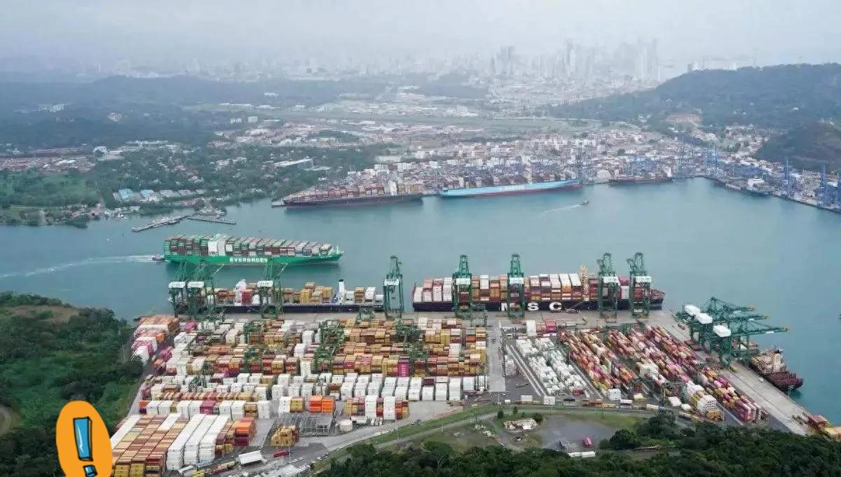 快讯：
2025年12月24日，贝莱德财团正式宣布！退出以228亿美元收购长和集