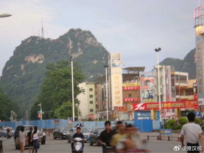 上次去广西一晃。都快20年了。我一直想回去看看，但一直没有真正落实这个计划，本来