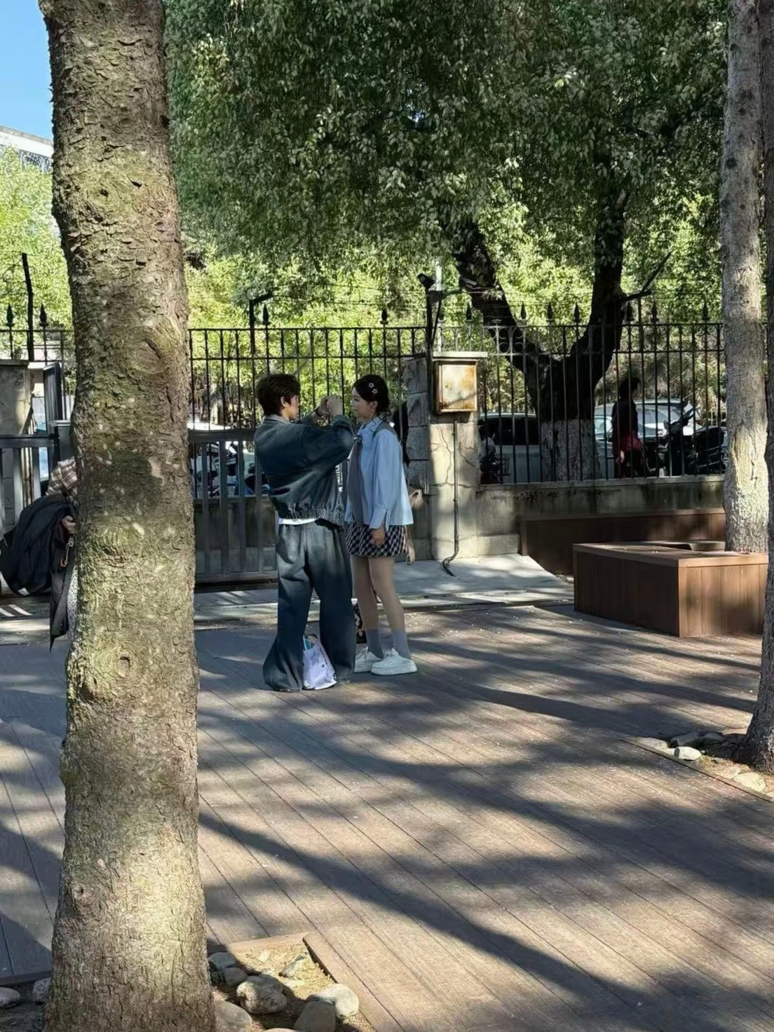 怦然心动20岁 愉阳cp 愉阳偶遇来啦我想看小胡手机里的合照小胡准备什么时候发呢