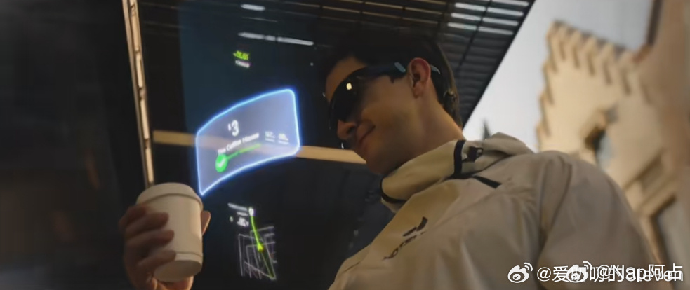 好像是MWC上公布的眼镜？今年有点眼镜元年了，看看今年华为会怎么玩？ 