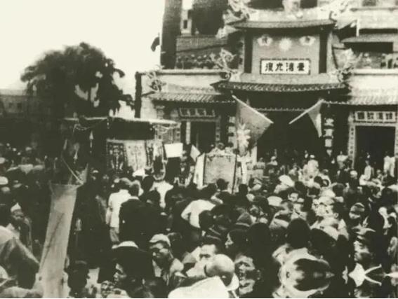 台湾要员曾放话：满足这三条件，台湾自动回归，第一实行“一国两制”，第二将所有的汉
