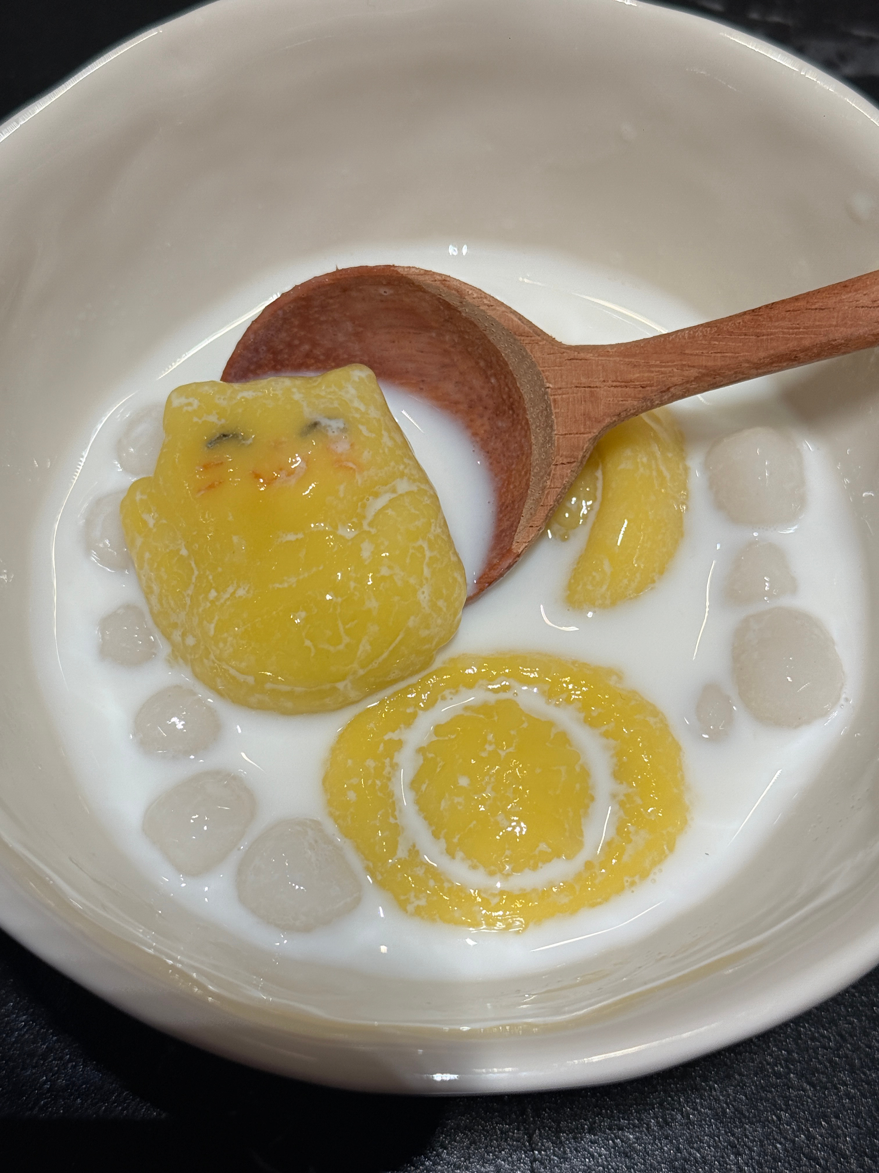 俺吃上汤圆了！祝大家新年都招财进宝 财从四面八方来