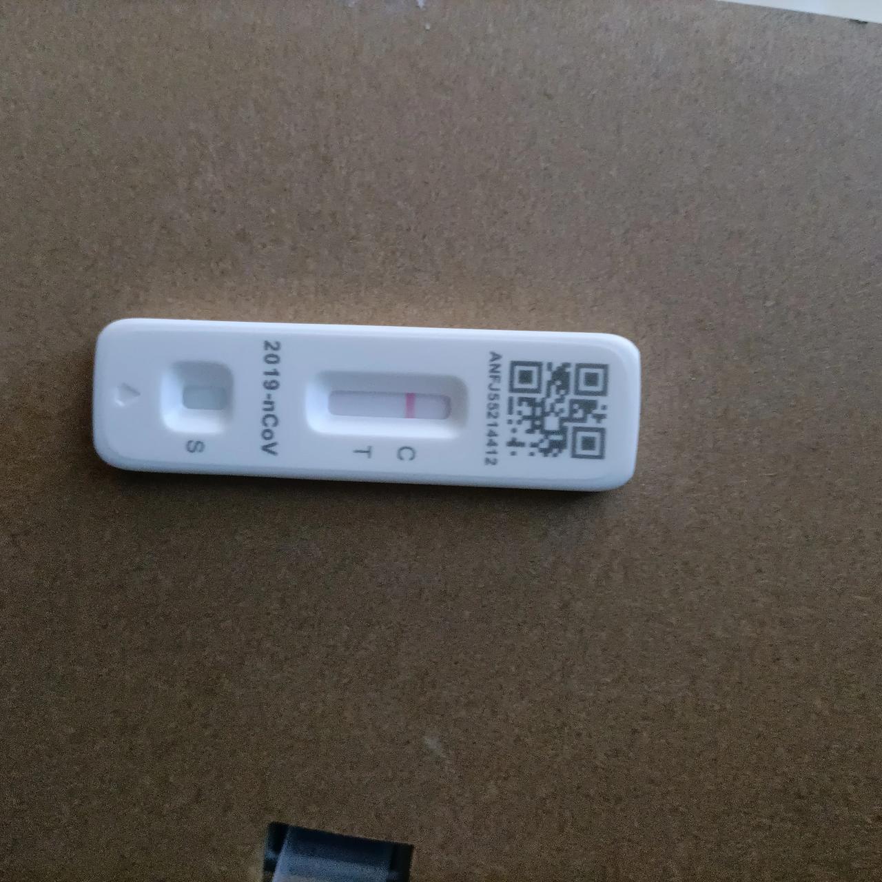我最近四肢无力，还有轻微咳嗽，惧寒惧冷，全身酸痛。晚上睡觉整晚睡不着，还有点发烧