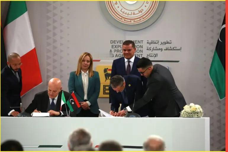 利比亚宣布

利比亚民族统一政府总理德拜巴24日宣布，利比亚与法国道达尔能源公司