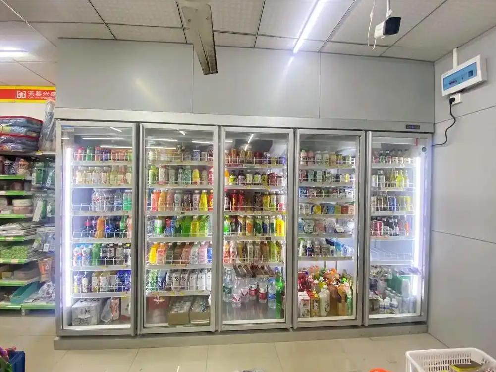 10天37度高温，你站在便利店冰柜前犹豫的那几秒，并非自由选择，而是一场商业博弈