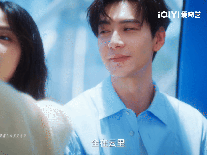 轧戏没有不甜的义务 《轧戏》最难得的是双向成长！男女主不只有甜蜜恋爱，各自历经不