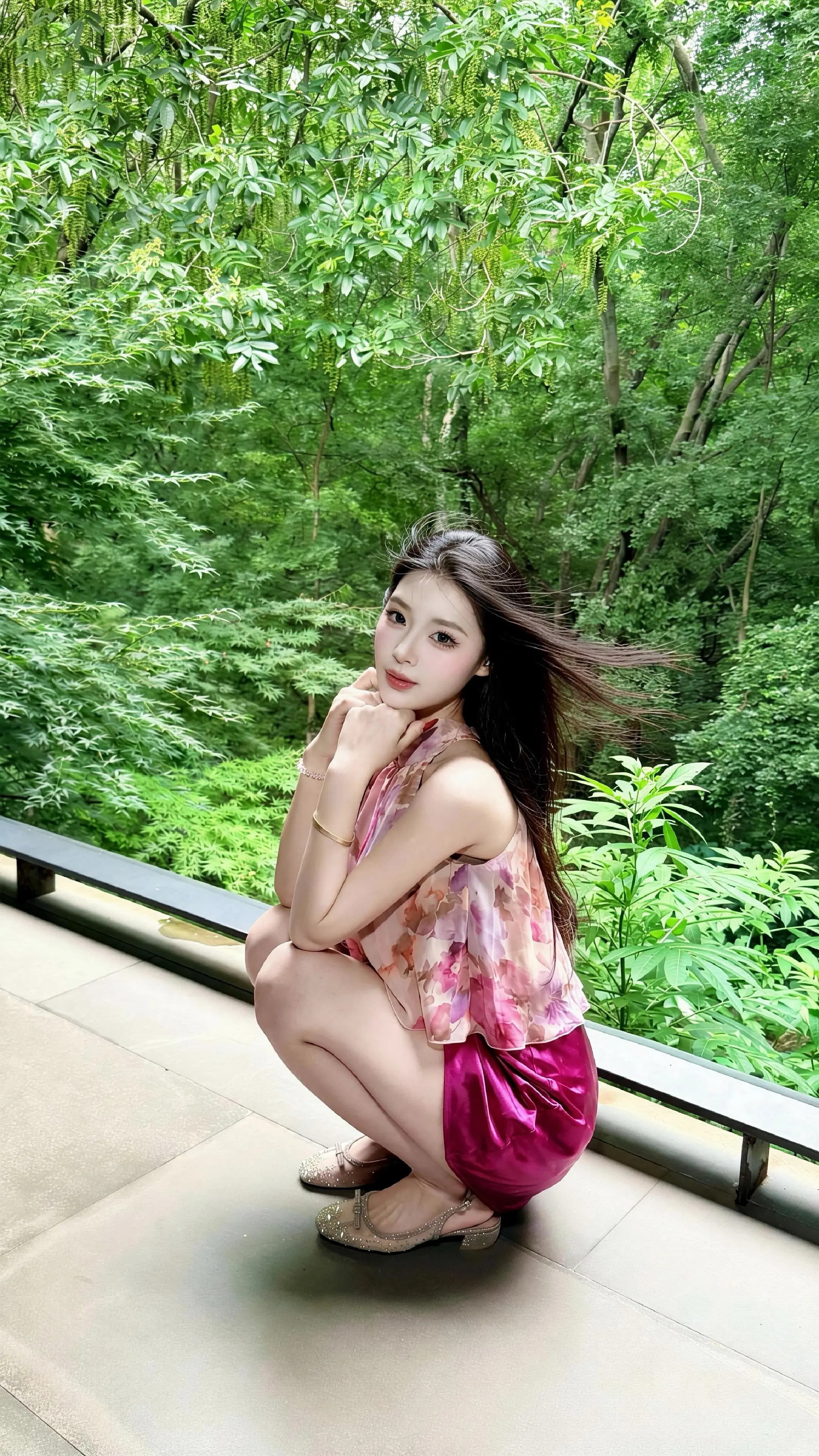 某天你也成为了小时候眼中漂亮姐姐的样子 开始穿成熟的衣服化漂亮的妆做长...