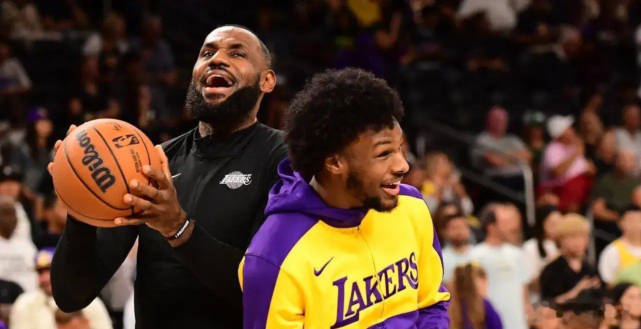 前NBA球员查理-维拉纽瓦真是太损了！最近维拉纽瓦在参加的一个节目中，聊到了湖人