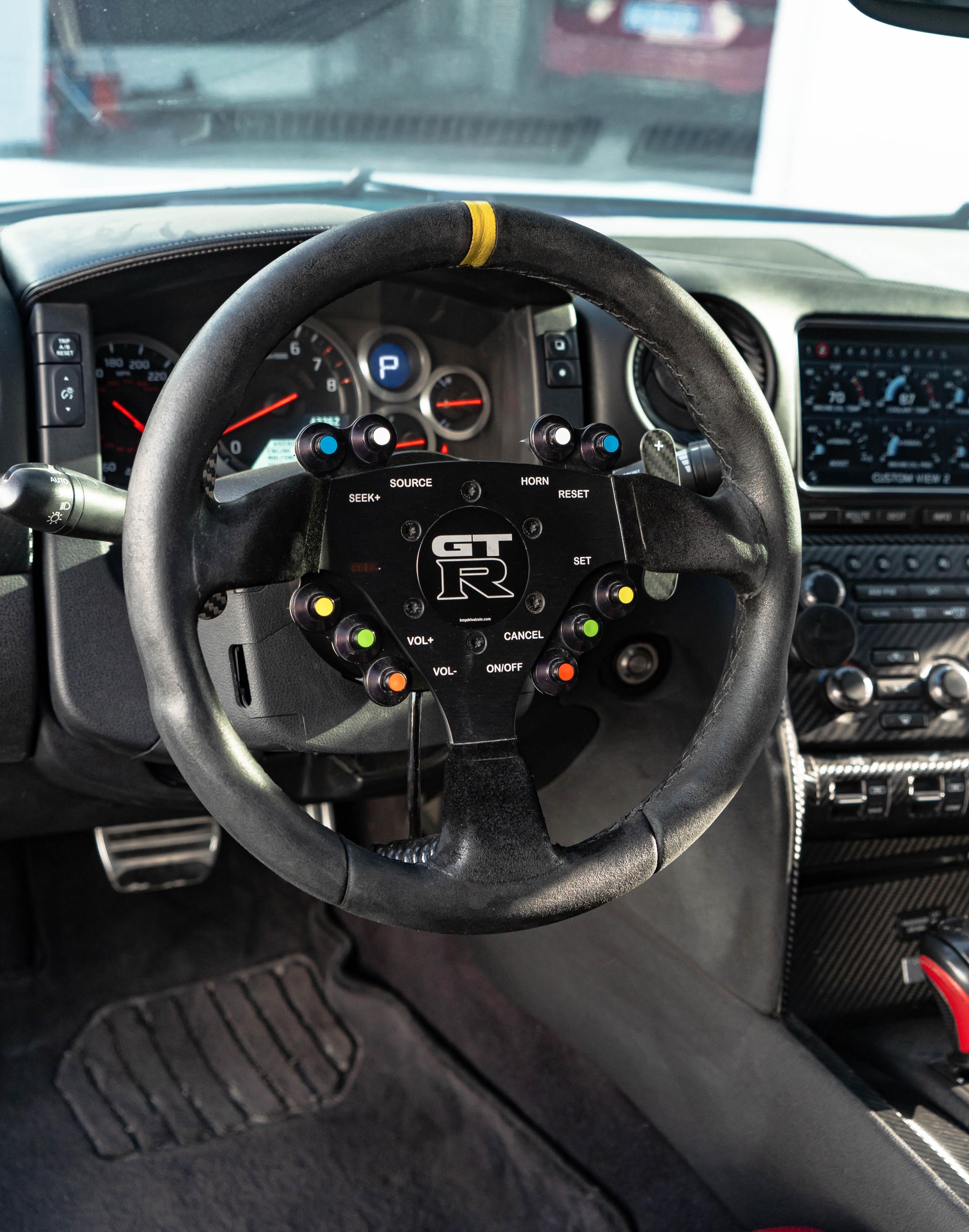 节前最后一天给兄弟们弄了台好玩意：2013款R35GTR 4.3w英里 Adva