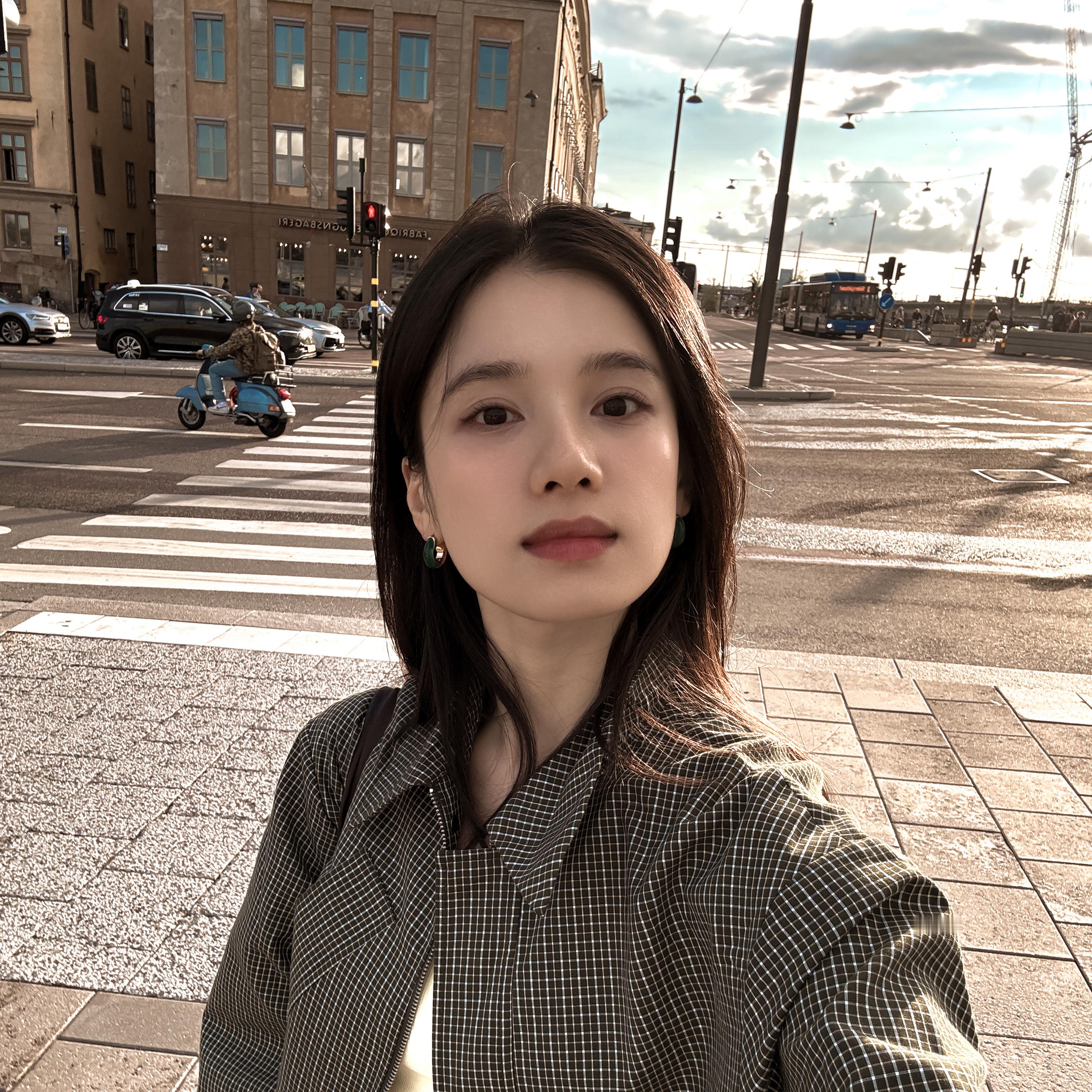 -海是地球萎靡不烂的心脏*张婧仪 ​​​