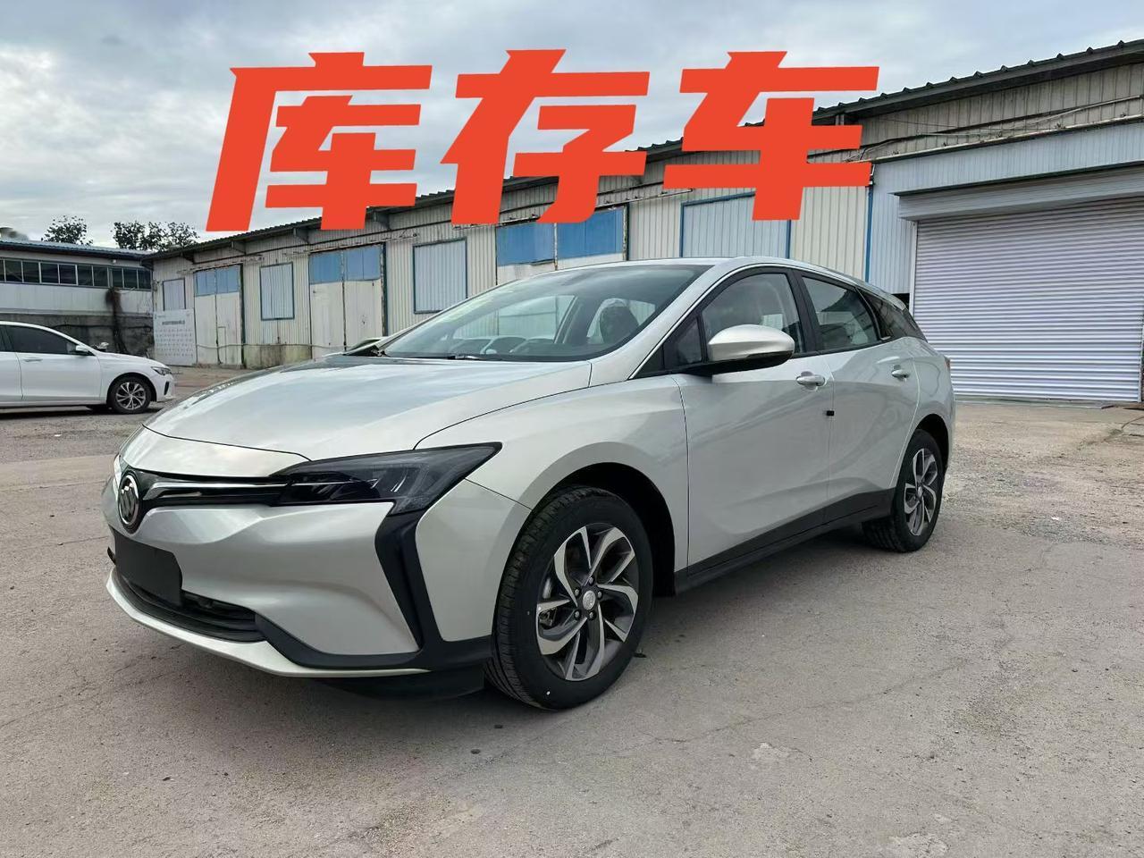 起售价6.98万别克微蓝6 Plus 450KM纯电现已到店 · 开启预售🔥原