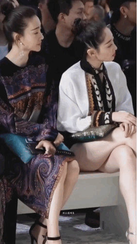 看秀的蒋梦婕确实很美，可是她走起路来怎么感觉怪怪的！蒋梦婕头像 蒋梦婕