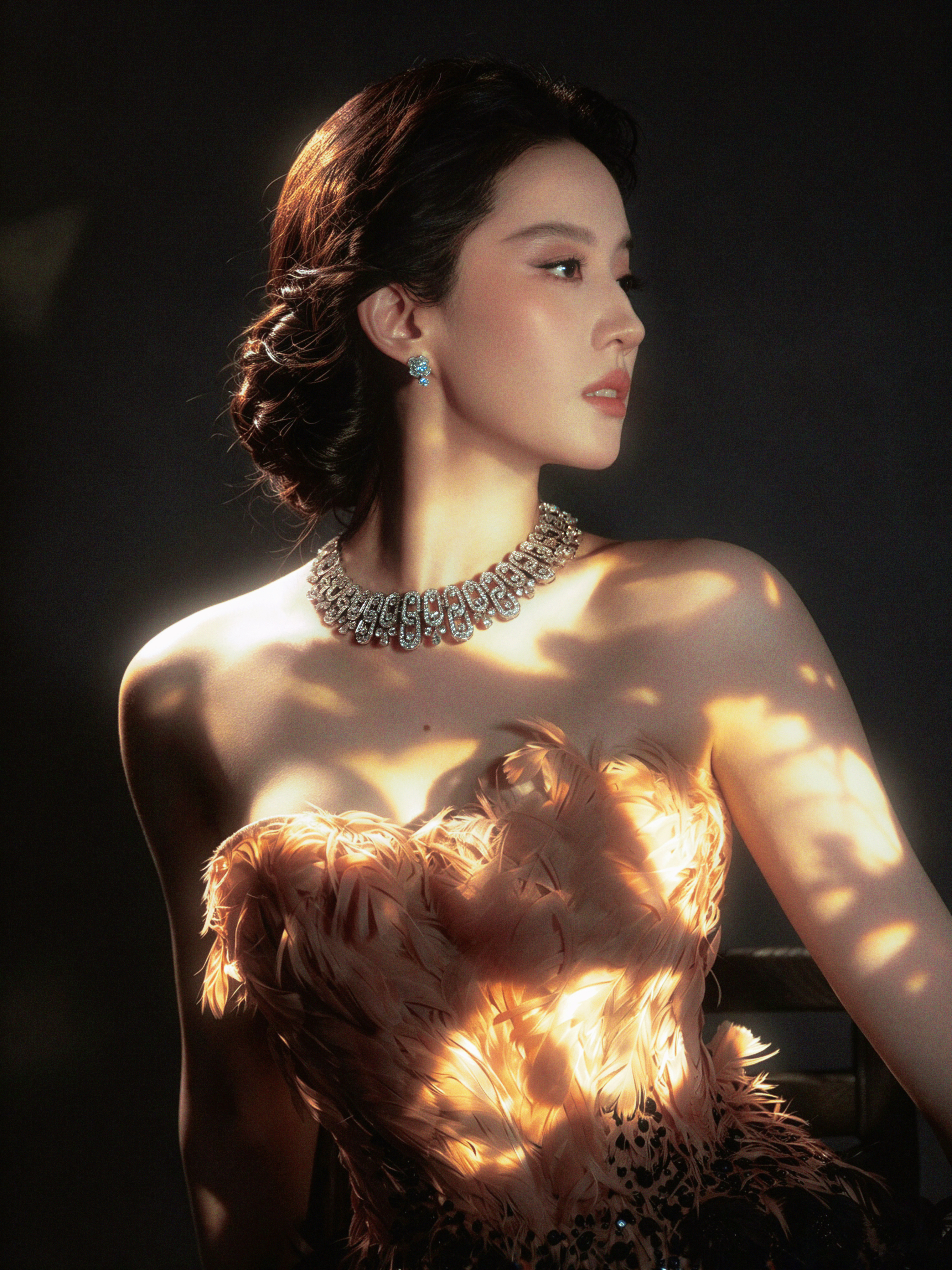 -刘亦菲 🧚🏻‍♀️✨真的天仙～VOGUE明星出图 ​​​
