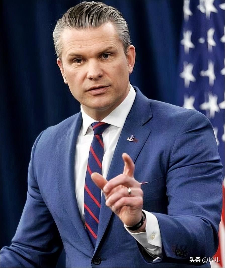 快讯！美国防长拒绝回应中国、俄罗斯呼吁停止袭击伊朗。刚刚，美国防长赫格塞斯在记者